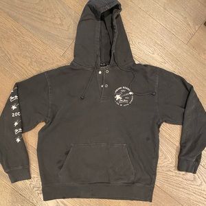 Brandy Melville sweatshirt